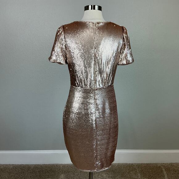 Aidan Mattox Gold Sequined Cocktail Dress Size 6 Short Sleeve Mini Sheath - Picture 7 of 14